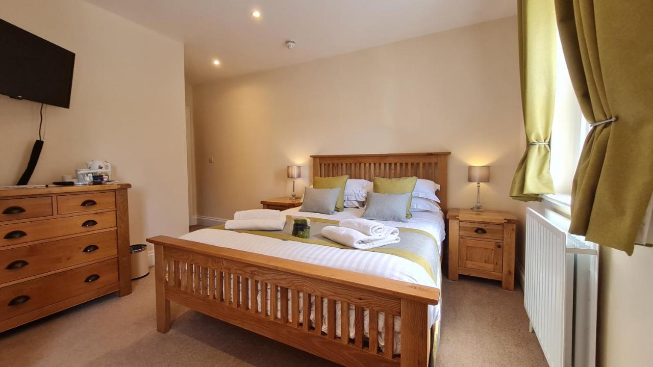 The Trewythen Hotel Llanidloes Bagian luar foto