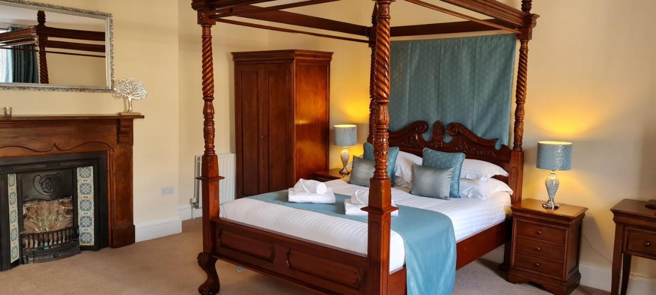 The Trewythen Hotel Llanidloes Bagian luar foto