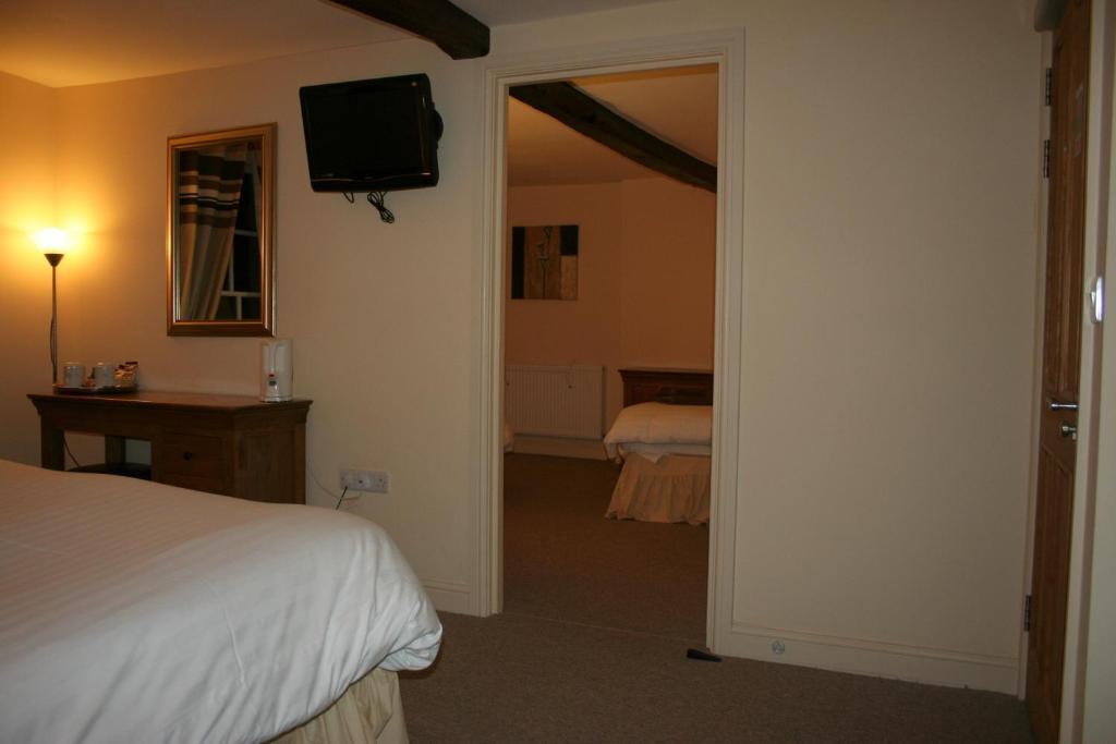 The Trewythen Hotel Llanidloes Bagian luar foto
